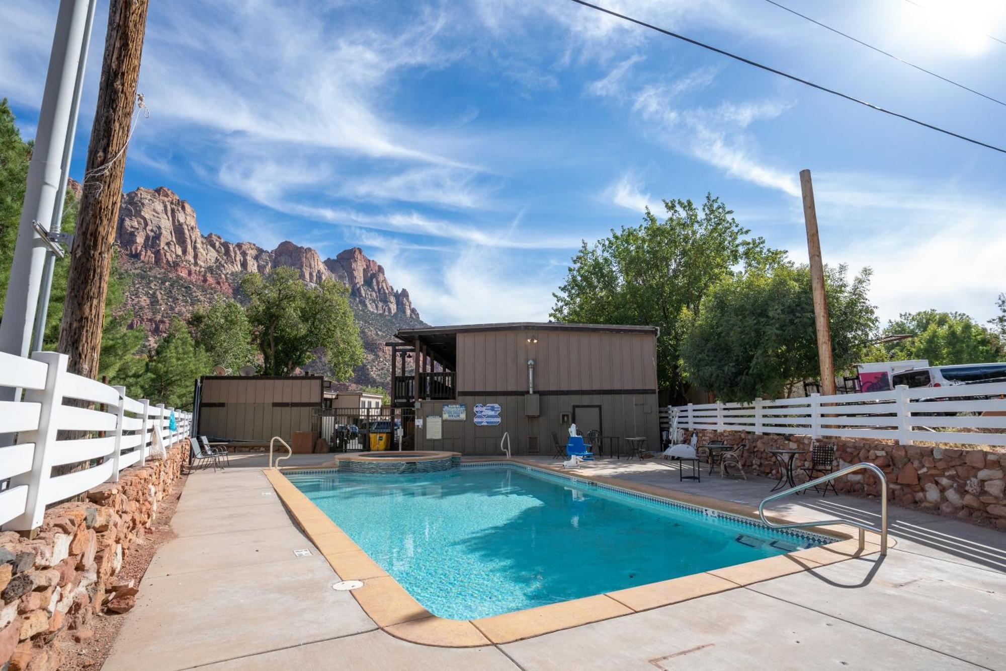 Pioneer Lodge Zion National Park-Springdale Eksteriør bilde