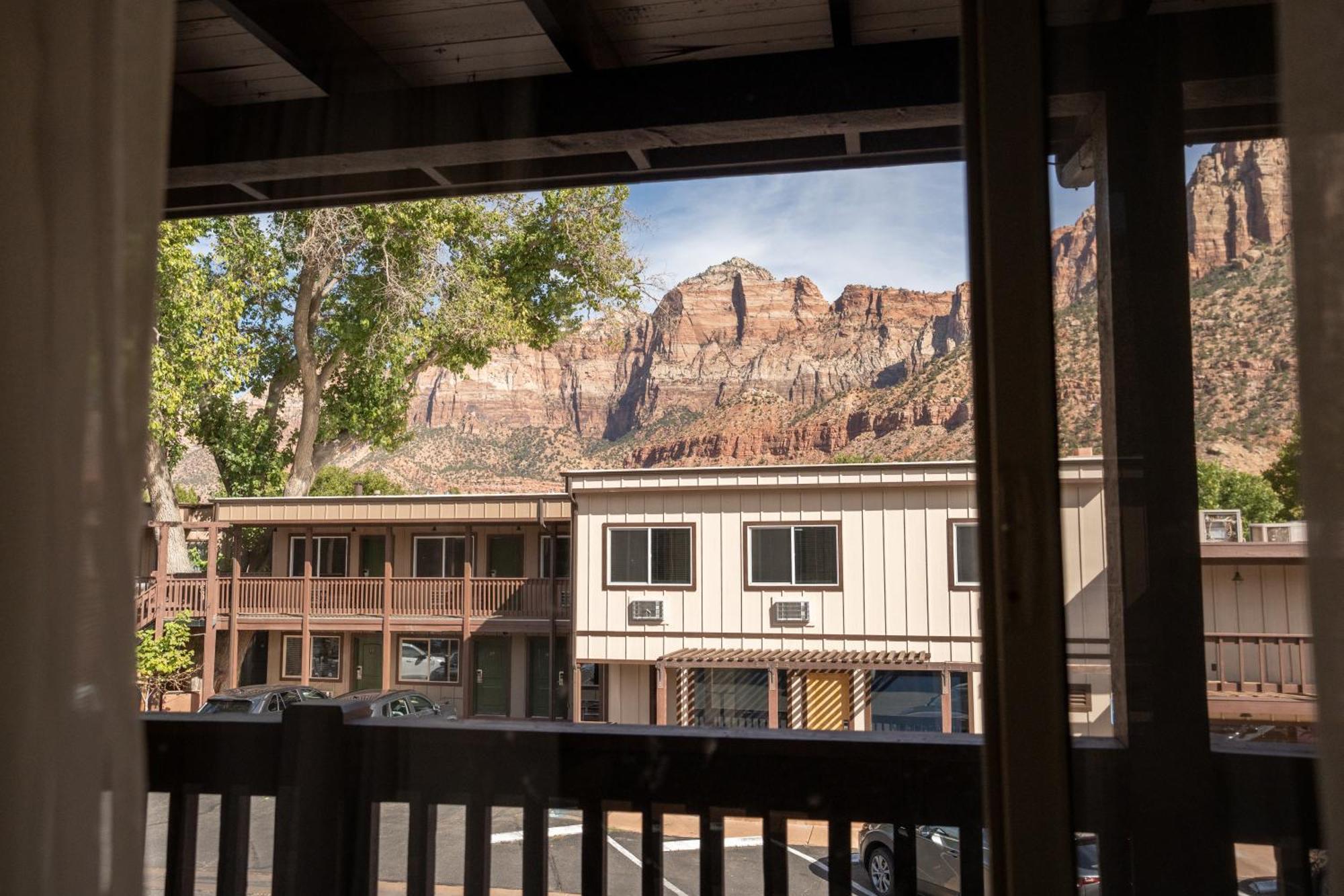 Pioneer Lodge Zion National Park-Springdale Eksteriør bilde